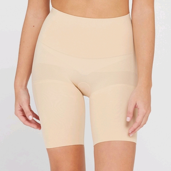 ASSETS by SPANX Intimates Shaper Elegant wear Career Office wear - Picture 1 of 13